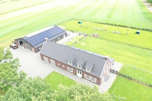 Unadjustednonraw thumb a898